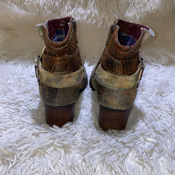 🧝♀️-Woman’s ankle boots-🧝♀️ - Picture 3 of 12